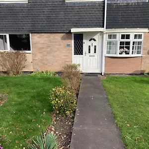  Holiday home Impeccable 3-bed House In